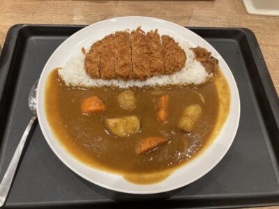 カツカレーby松のや